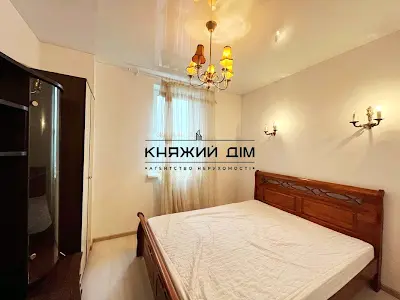 квартира по адресу Феодосийская ул., 3-В