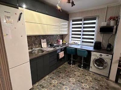 квартира по адресу Пражская ул., 32