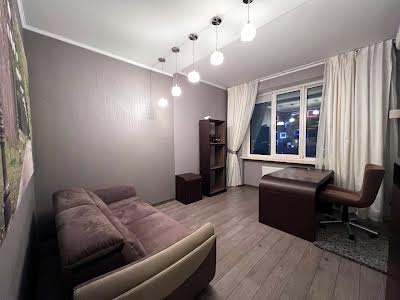 квартира за адресою Борщагівська вул., 145