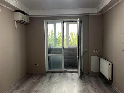 квартира за адресою Амвросія Бучми бульв., 4