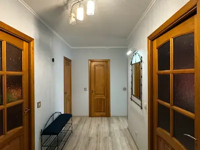квартира за адресою Верховної Ради бульв., 19