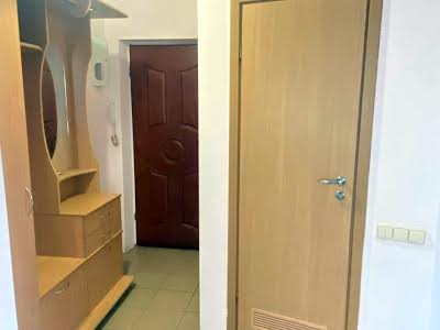 квартира за адресою Андрія Верхогляда вул. (Михайла Драгомирова), 10а