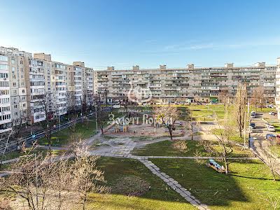 квартира по адресу Амвросия Бучмы бульв., 3