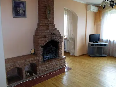 квартира по адресу Гонгадзе Георгия просп. (Советской Украины), 32