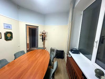 коммерческая по адресу Владимира Ивасюка просп. (Героїв Сталінграду), 6-Б
