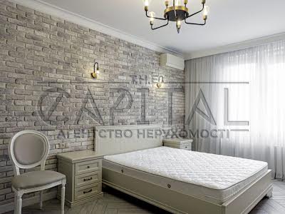 квартира за адресою В'ячеслава Чорновола вул., 27