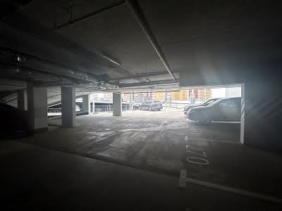 коммерческая по адресу Олександра Олеся ул., 2