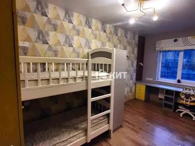 квартира за адресою Качанівська вул., 15