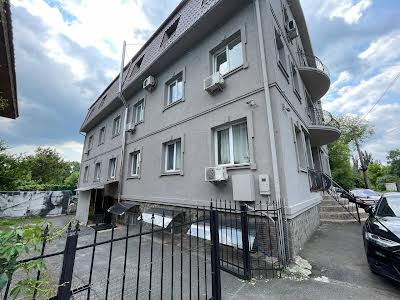 комерційна за адресою Зелена вул., 85
