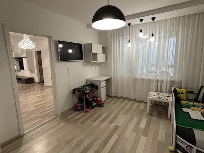 квартира за адресою Урлівська вул., 38