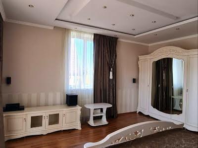 будинок за адресою Шкільна вул.