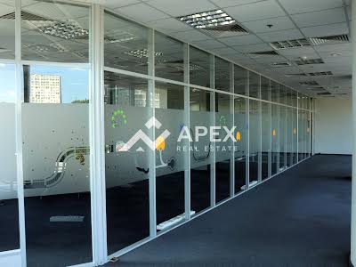 коммерческая по адресу Спортивная пл., 1