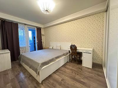 квартира за адресою Русанівська наб., 10