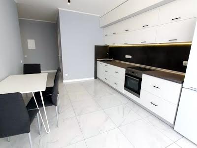 квартира за адресою Ревуцького вул., 40 Б