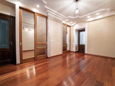 квартира за адресою Шота Руставелі вул., 8