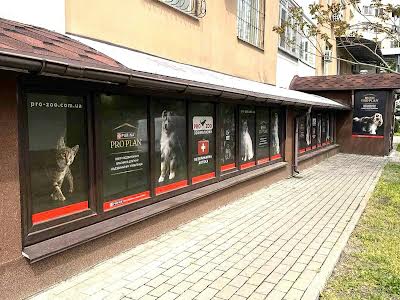 коммерческая по адресу Соломии Крушельницкой ул., 15-В