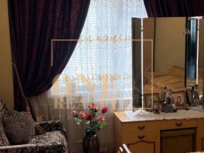 квартира за адресою Наталії Ужвій вул., 5