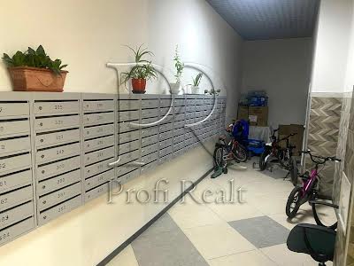 квартира за адресою Лісова вул., 3