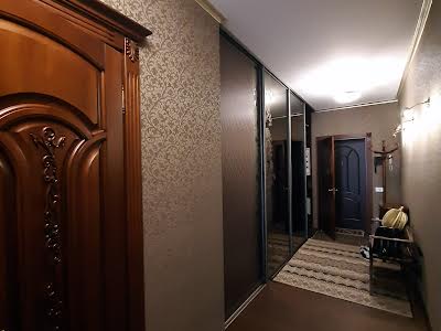 квартира за адресою Метрологічна вул., 9Б
