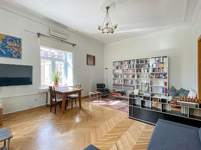 квартира за адресою Київ, Хрещатик вул. (Kreschatic), 15