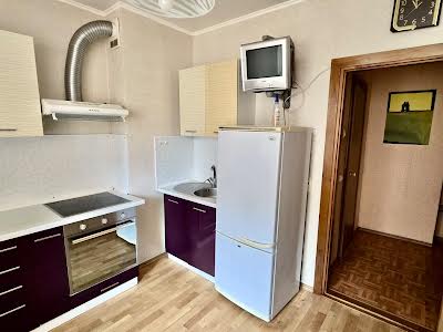 квартира за адресою Олени Пчілки вул., 2-Б