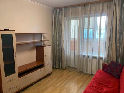 квартира за адресою Гната Юри вул., 1