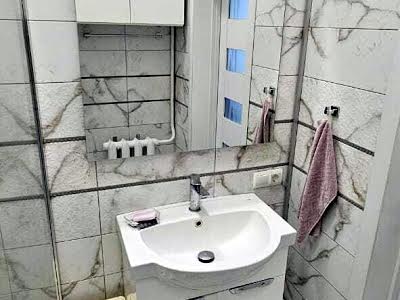 квартира за адресою Київ, Антоновича вул. (Горького), 24