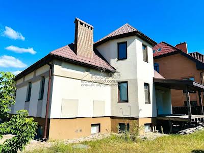 дом по адресу Патріарха Володимира Романюка ул. (Жовтнева), 33