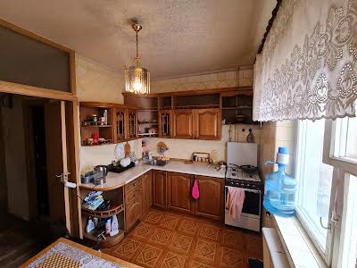 квартира за адресою Квітневий пров., 7