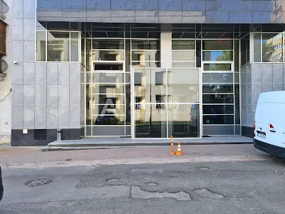 коммерческая по адресу Степана Ковніра ул. (Ластовського), 5