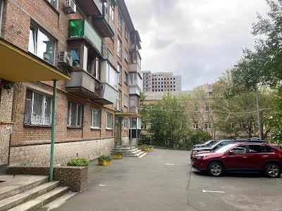 квартира за адресою Гоголівська вул., 29
