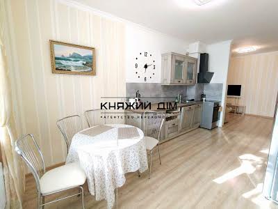 квартира за адресою Драгоманова вул., 40-Е