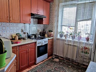 квартира за адресою Київ, Дмитра Луценка вул. (Крейсера 