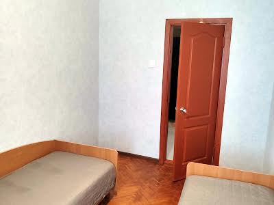 квартира за адресою Василя Тютюнника вул. (Анрі Барбюса), 32