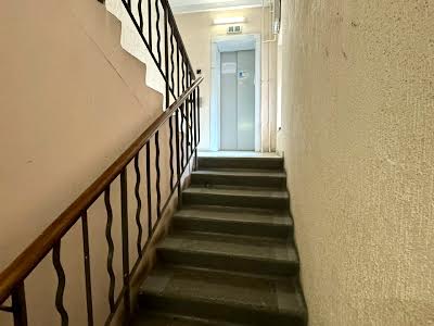 квартира за адресою Рибальська вул., 8