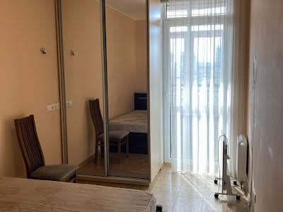 квартира за адресою Ованеса Туманяна вул., 3