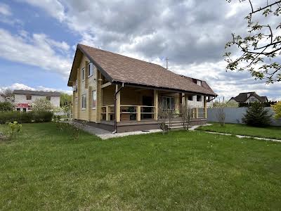 будинок за адресою с. Нові Безрадичі, лінія 14
