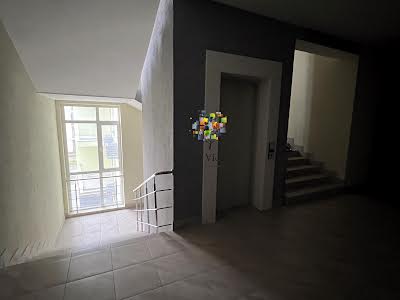 квартира по адресу Редьчинская ул., 3