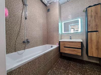 квартира по адресу Заливная ул., 8а