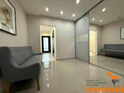 квартира за адресою Науки просп., 55а
