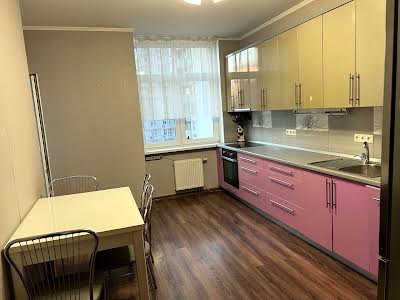 квартира по адресу Анны Ахматовой ул., 22