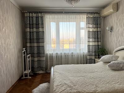 квартира за адресою Митрополита Андрея Шептицького вул. (Анатолія Луначарського), 3а
