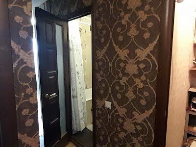 квартира за адресою Київ, Романа Шухевича просп. (Генерала Ватутіна), 10-А