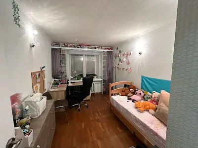 квартира за адресою Анни Ахматової вул., 5