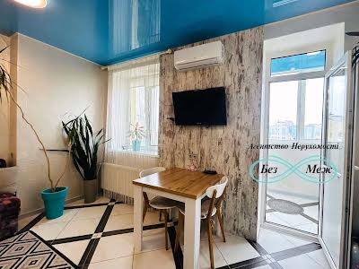 квартира за адресою Боголюбова вул., 33