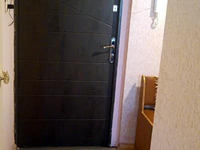 квартира за адресою Оксани Вороніної пров. (Металістів), 1