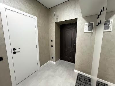 квартира по адресу с. Софиевская борщаговка, Мартинова просп., 36