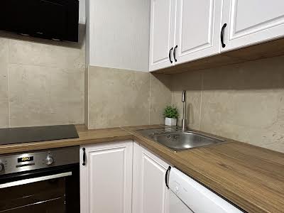 квартира за адресою Сергія Данченка вул., 5