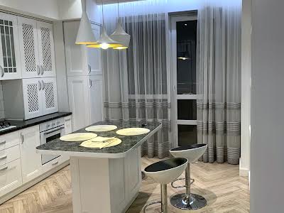 квартира за адресою Торф'яна вул., 25-А