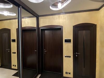 квартира за адресою Миколи Бажана просп., 10
